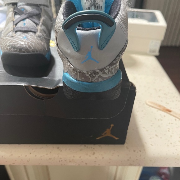 Jordan shoes for kids - Picture 6 of 8